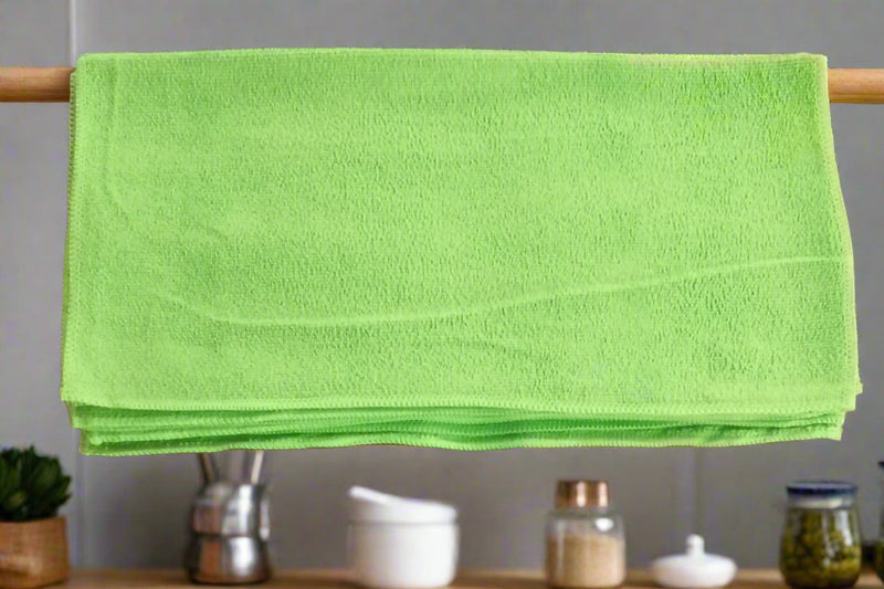 Pack of 8 Microfiber Car Wash Towels – Lint-Free, Streak-Free Detailing Cloths
